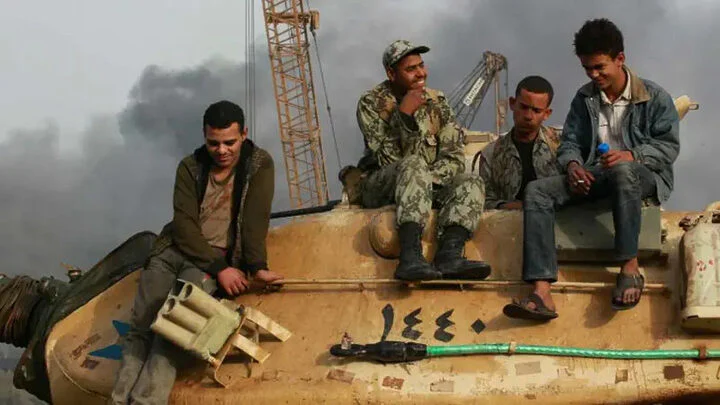 الجيش حمى الثورة