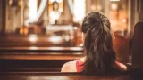 woman-alone-in-church